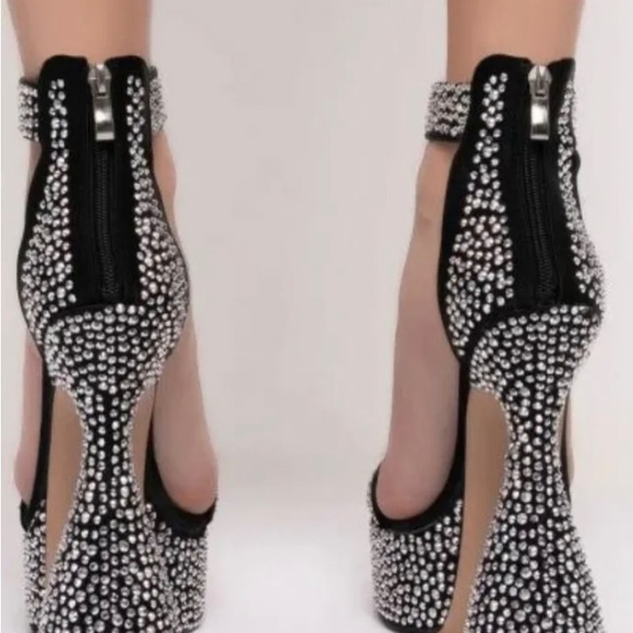 🔥🔥AZALEA WANG YOURS OR MINE 7.5🔥🔥 - Picture 5 of 8